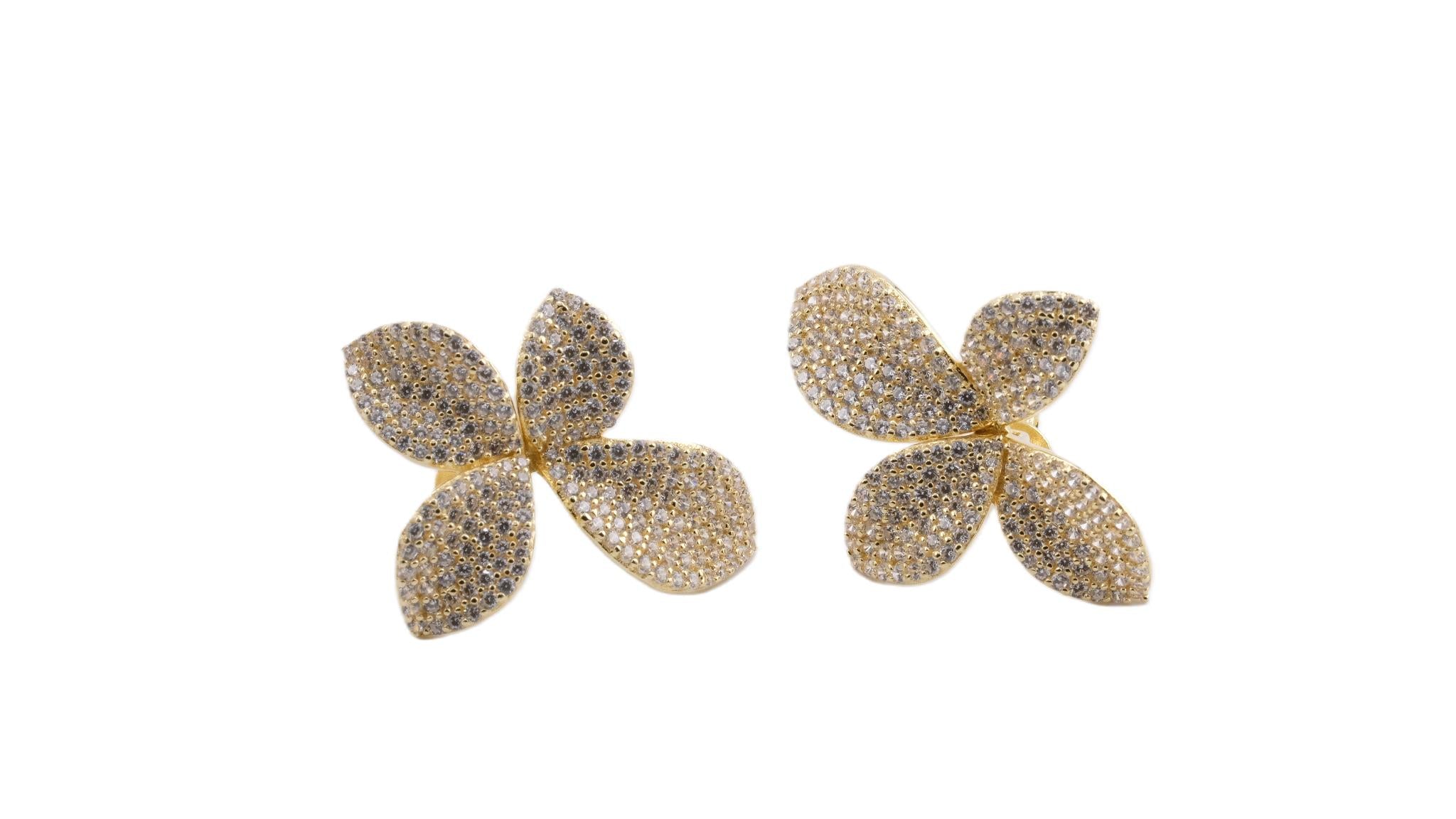 Aros Flor de Plata Bañada con Circones.