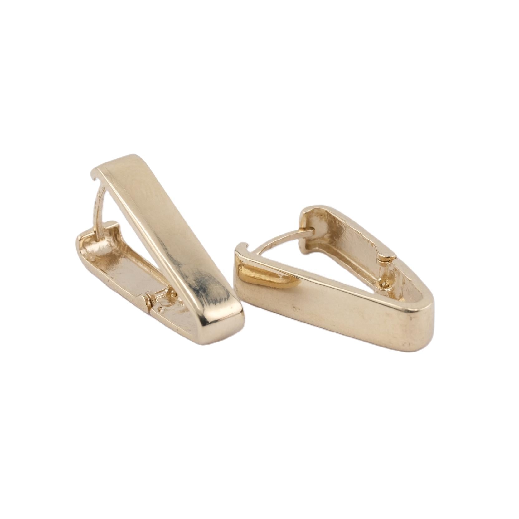 Aros Argollas de Oro Amarillo Triangulares 14Kt.