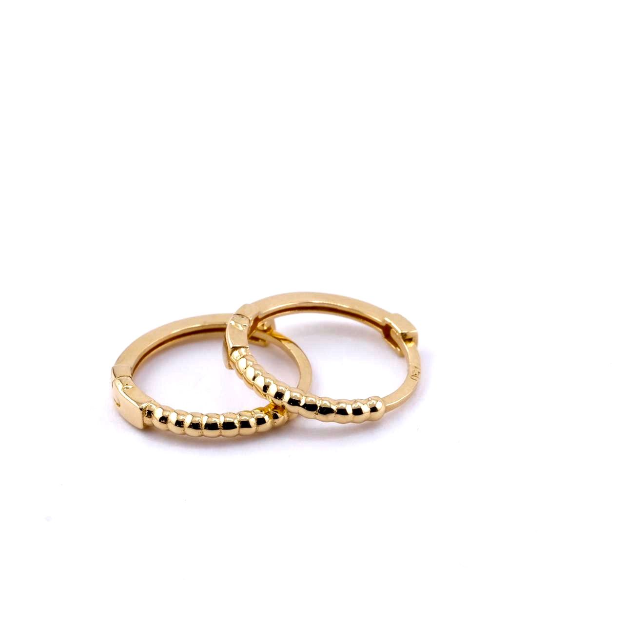 Argollas de Oro Amarillo y Pelotitas 18Kt.