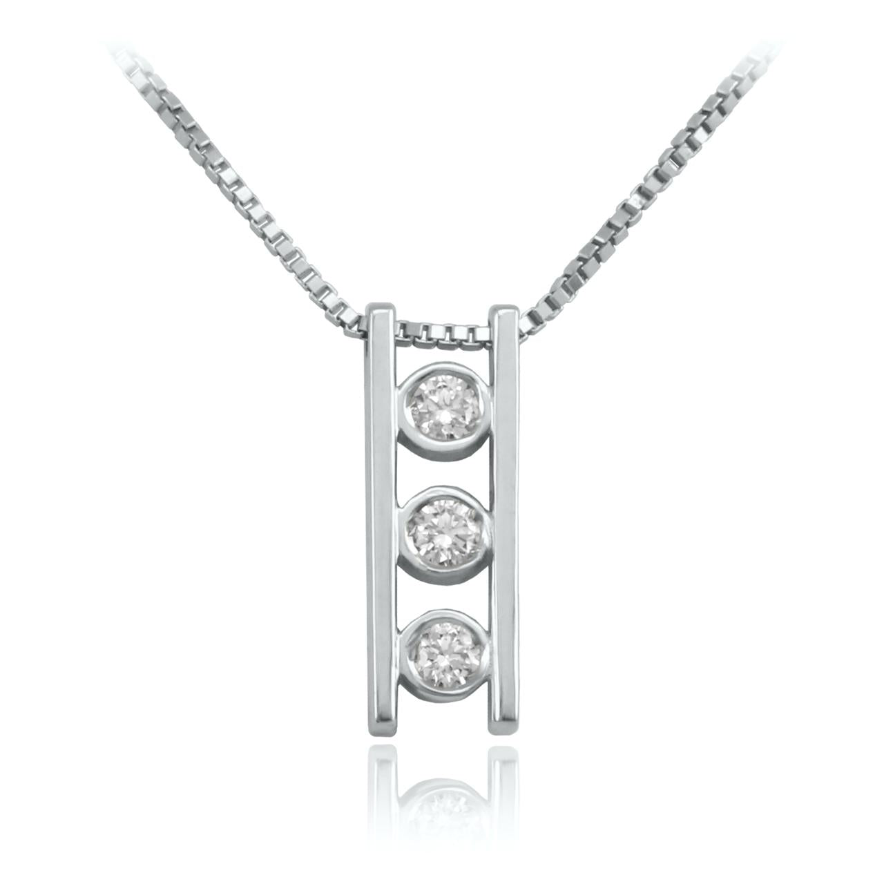 Collar Trío de Brillantes en Oro Blanco.