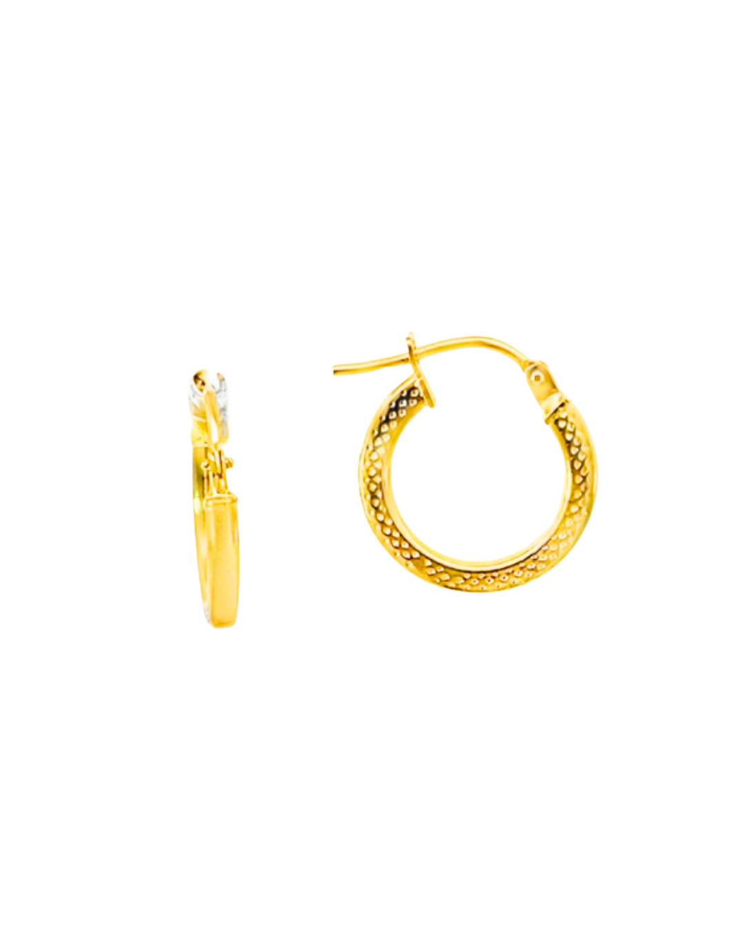 Aros Argollas de Oro Amarillo 18KT Tubo Martillado Cuadrado 2 MM.